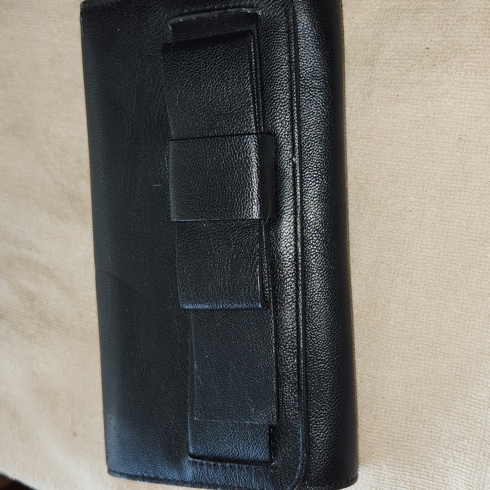 Bindle Of Wallets - Picture 12 of 16
